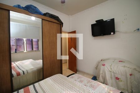 Quarto 1 de apartamento para alugar com 2 quartos, 67m² em Ramos, Rio de Janeiro