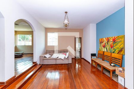 Sala 2 de casa à venda com 4 quartos, 310m² em Santa Lúcia, Belo Horizonte