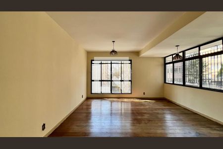 sala de apartamento para alugar com 4 quartos, 250m² em Santo Antônio, Belo Horizonte