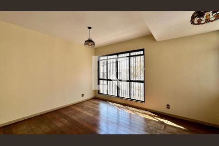 sala de apartamento para alugar com 4 quartos, 250m² em Santo Antônio, Belo Horizonte