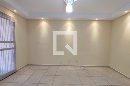 Sala de Estar  de apartamento à venda com 3 quartos, 120m² em Jardim Nova Europa, Campinas