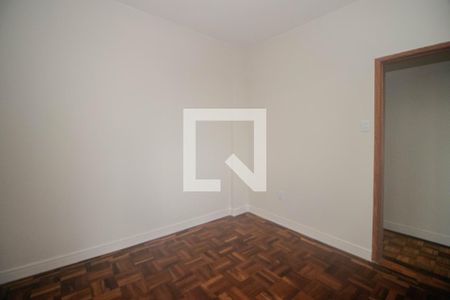 Quarto 1 de apartamento para alugar com 3 quartos, 80m² em Bom Fim, Porto Alegre