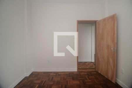 Quarto 1 de apartamento para alugar com 3 quartos, 80m² em Bom Fim, Porto Alegre