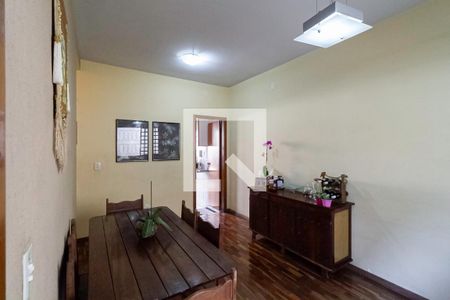 Sala de casa de condomínio à venda com 3 quartos, 75m² em Vila Jardim Leblon, Belo Horizonte