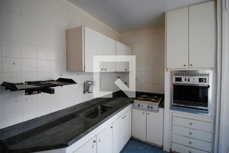 Cozinha de apartamento para alugar com 4 quartos, 130m² em Santo Antônio, Belo Horizonte