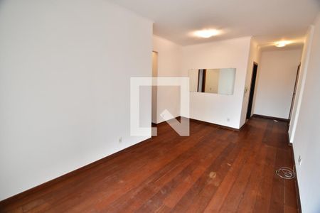 Sala de apartamento para alugar com 2 quartos, 86m² em Maria Monteiro, Campinas