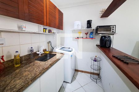 Sala/Cozinha de kitnet/studio à venda com 1 quarto, 38m² em Itaipu, Niterói