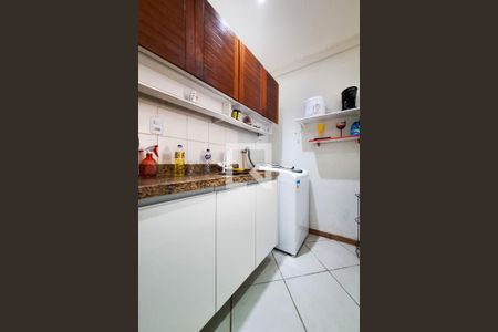 Sala/Cozinha de kitnet/studio à venda com 1 quarto, 38m² em Itaipu, Niterói