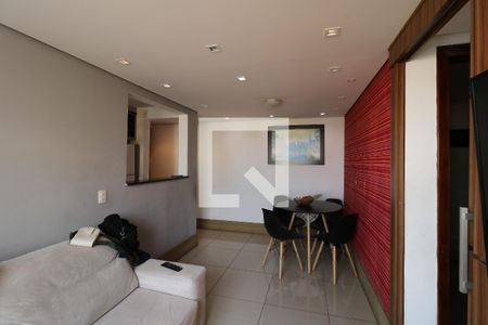 Sala de apartamento à venda com 2 quartos, 56m² em Parque São Vicente, Santo André