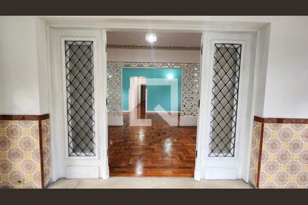 Detalhe Sala de casa para alugar com 4 quartos, 364m² em Macuco, Santos