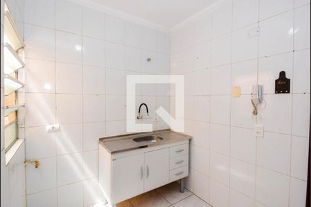 Cozinha de kitnet/studio para alugar com 1 quarto, 35m² em Jardim Santa Mena, Guarulhos