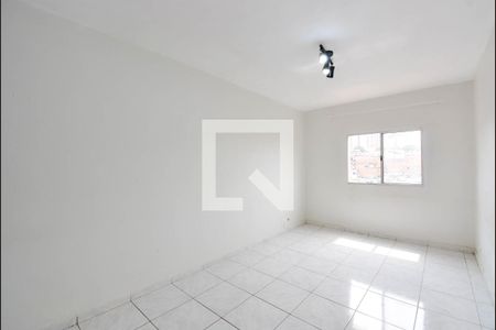 Quarto  de kitnet/studio para alugar com 1 quarto, 35m² em Jardim Santa Mena, Guarulhos