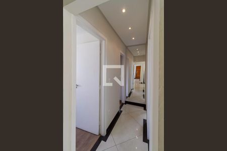 Corredor de apartamento para alugar com 4 quartos, 200m² em Ouro Preto, Belo Horizonte