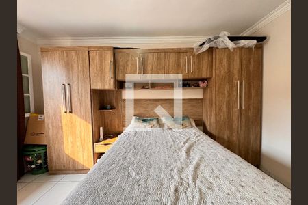 Quarto 1 de casa de condomínio à venda com 2 quartos, 70m² em Jardim Araguaia, Santo André