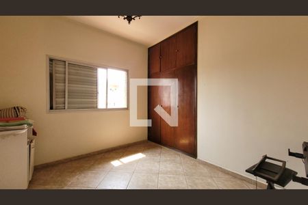 Quarto 1 de casa para alugar com 3 quartos, 170m² em Jardim Santa Genebra, Campinas