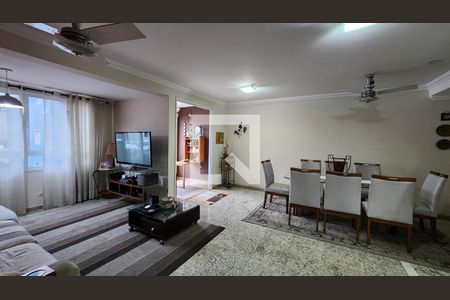 Sala de casa para alugar com 4 quartos, 260m² em Embaré, Santos