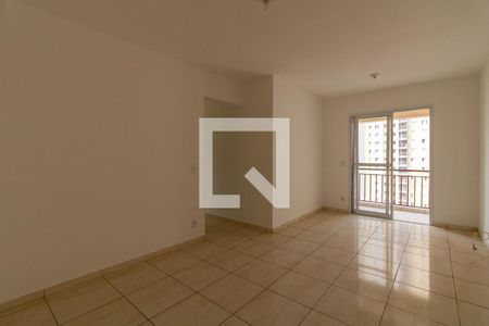 Sala de apartamento para alugar com 3 quartos, 70m² em Picanço, Guarulhos