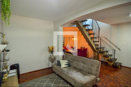 Sala de casa à venda com 3 quartos, 150m² em Jardim Timbauhy, Barueri