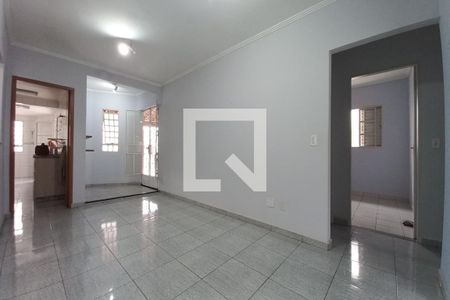 Sala de casa para alugar com 3 quartos, 180m² em Parque Via Norte, Campinas