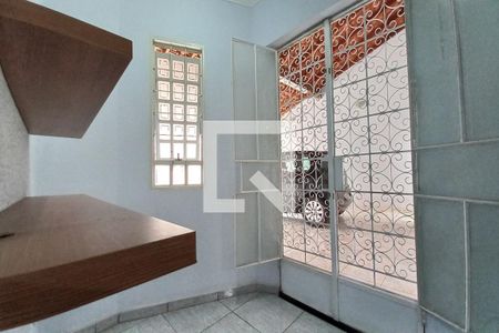 Sala de casa para alugar com 3 quartos, 180m² em Parque Via Norte, Campinas