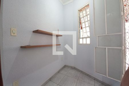 Sala de casa para alugar com 3 quartos, 180m² em Parque Via Norte, Campinas