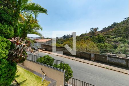 Sala 1 de casa à venda com 4 quartos, 275m² em Santa Lúcia, Belo Horizonte