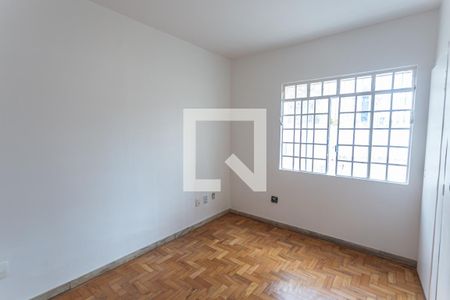 Suíte de apartamento para alugar com 3 quartos, 95m² em Funcionários, Belo Horizonte