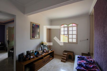 Sala 2 de casa à venda com 3 quartos, 400m² em Santa Maria, Belo Horizonte