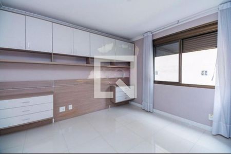 Apartamento à venda com 3 quartos, 90m² em Passo d’Areia, Porto Alegre