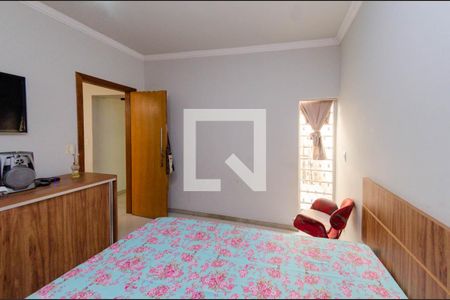 Quarto 2 de casa à venda com 3 quartos, 400m² em Caiçara-adelaide, Belo Horizonte