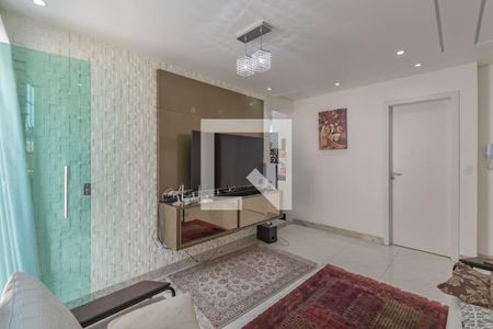 Sala de casa de condomínio para alugar com 3 quartos, 135m² em Jardim Atlântico, Belo Horizonte