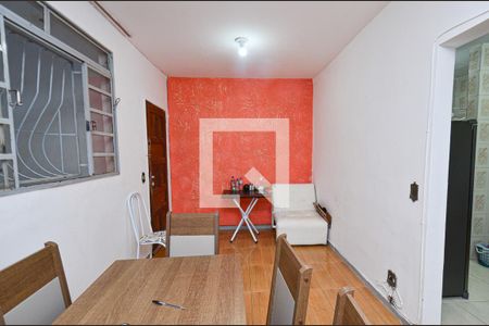 Sala de apartamento à venda com 3 quartos, 63m² em Sagrada Família, Belo Horizonte