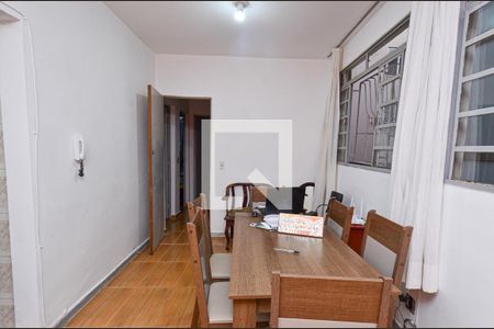 Sala de apartamento à venda com 3 quartos, 63m² em Sagrada Família, Belo Horizonte