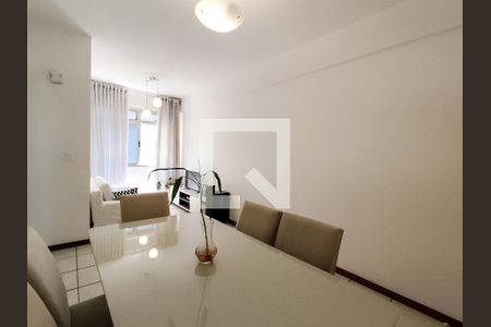 Sala de apartamento à venda com 2 quartos, 70m² em Funcionários, Belo Horizonte