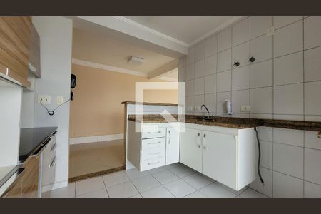 Cozinha de apartamento para alugar com 3 quartos, 104m² em Vila Gilda, Santo André