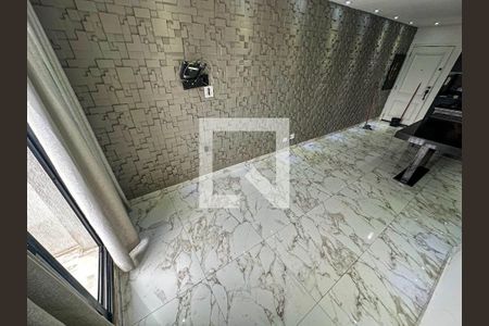 Sala de apartamento para alugar com 2 quartos, 64m² em Jardim Zaira, Guarulhos