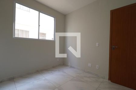 Quarto 2  de apartamento para alugar com 2 quartos, 42m² em Jardim Ouro Branco, Ribeirão Preto