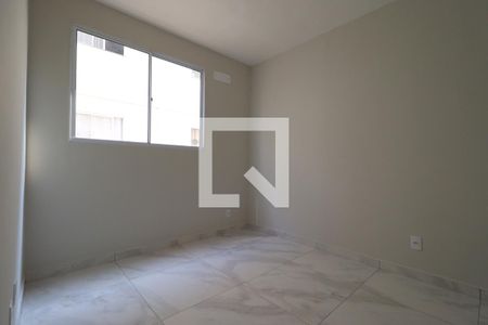 Quarto 1  de apartamento para alugar com 2 quartos, 42m² em Jardim Ouro Branco, Ribeirão Preto