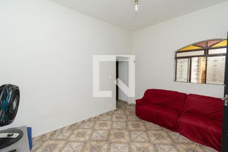 Sala de casa à venda com 3 quartos, 360m² em Bairro da Glória, Contagem