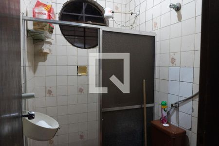 Banheiro de casa à venda com 5 quartos, 360m² em São Joaquim, Contagem