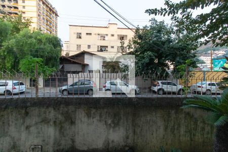 Vista Sala de apartamento para alugar com 2 quartos, 70m² em Icaraí, Niterói