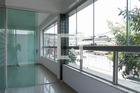 Sacada de apartamento para alugar com 4 quartos, 120m² em Padre Eustáquio, Belo Horizonte