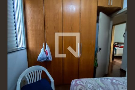 Quarto 1 de apartamento para alugar com 3 quartos, 85m² em Buritis, Belo Horizonte