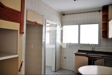 Cozinha de apartamento à venda com 3 quartos, 98m² em Jardim Chapadão, Campinas