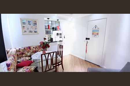 Sala de apartamento à venda com 2 quartos, 52m² em Parque Taboão, Taboão da Serra