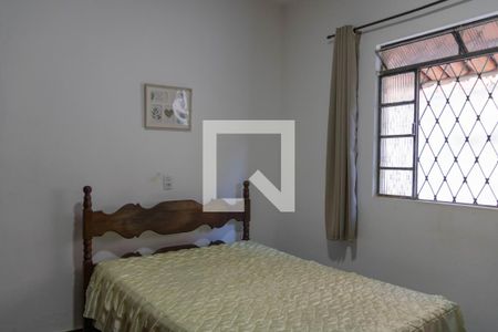 Quarto 2 de casa à venda com 3 quartos, 360m² em Santa Maria, Belo Horizonte