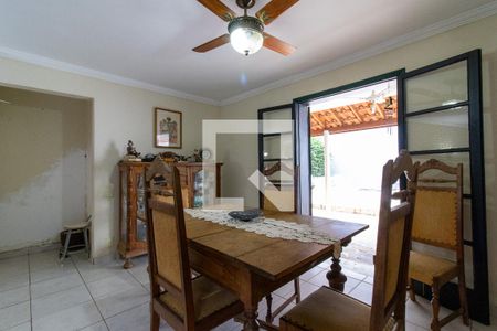 Sala de Jantar de casa à venda com 4 quartos, 340m² em Vila Brandina, Campinas