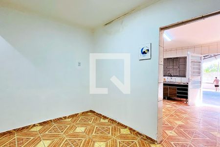 Quarto de casa para alugar com 2 quartos, 75m² em Portal dos Gramados, Guarulhos