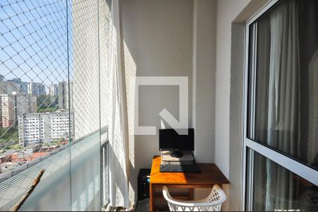 Varanda de apartamento à venda com 2 quartos, 66m² em Parque Reboucas, São Paulo