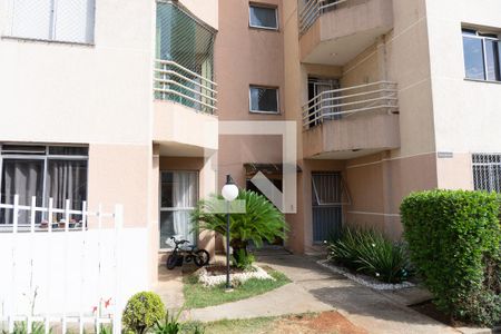 Fachada do bloco de apartamento à venda com 2 quartos, 105m² em Alvorada, Contagem